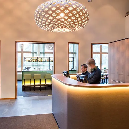 Allegra 3 Stern Superior